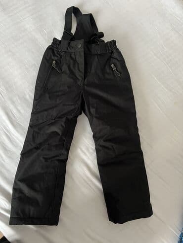 костюм для детей: Лыжный костюм (новый) на возраст 3-4-5 лет

Торг уместен — 5