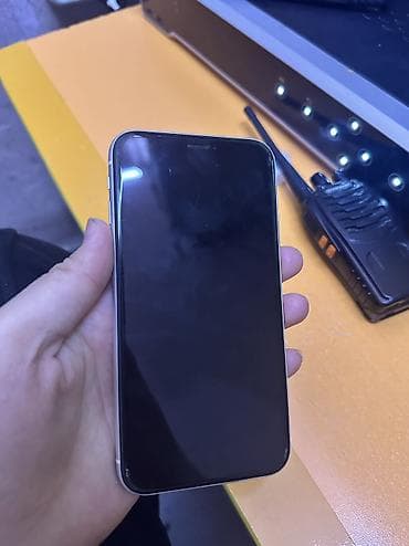 IPhone Xr, Б/у, 128 ГБ, Белый, Защитное стекло, Чехол
