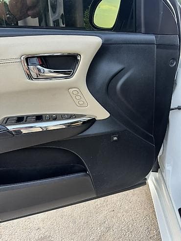 Унаа: Toyota Avalon: 2016 г., 2.5 л, Вариатор, Гибрид, Седан — 10