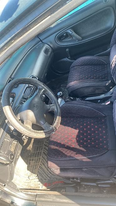 gak aion v: Mazda 626: 1995 г., 1.8 л, Механика, Бензин, Седан — 8