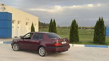 sprinter 315: Volkswagen Vento: 1994 г., Седан — 6