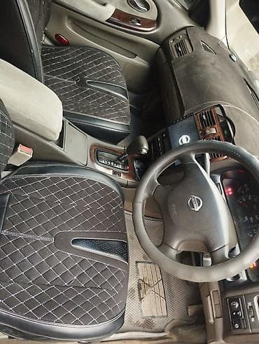 стекл: Nissan Cefiro: 2001 г., 2 л, Автомат, Бензин, Седан — 4