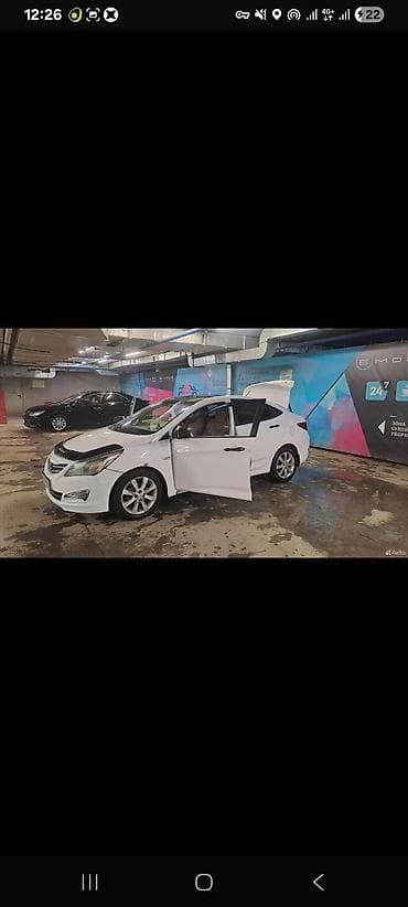 с 16: Hyundai Solaris: 2014 г., 1.6 л, Автомат, Бензин, Седан — 1