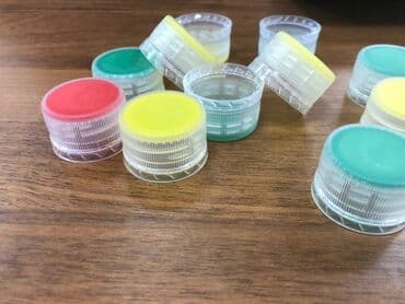 Дизайн, долборлоо: Крышки для пэт-бутылок и для 5-10 литровых бутылей. Для горловин — 10