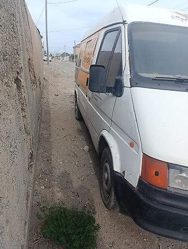 volvo tm9: Ford Transit: 1994 г., Фургон — 2
