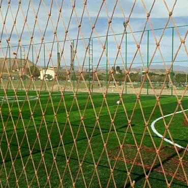 строительство мини футбольного поля цена: Заградительные сетки для мини футбольного поля, спорт зала и др — 2