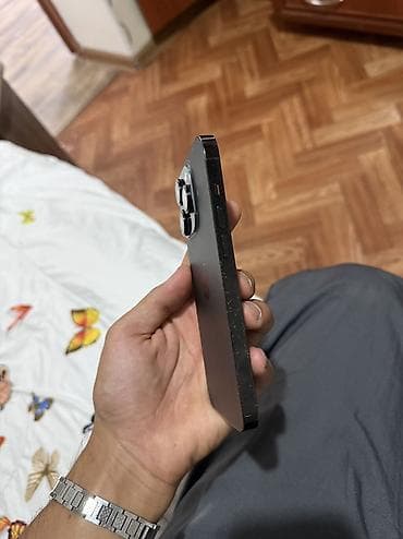 мониторы 24: IPhone 14 Pro, Б/у, 256 ГБ, Черный, 76 % — 3