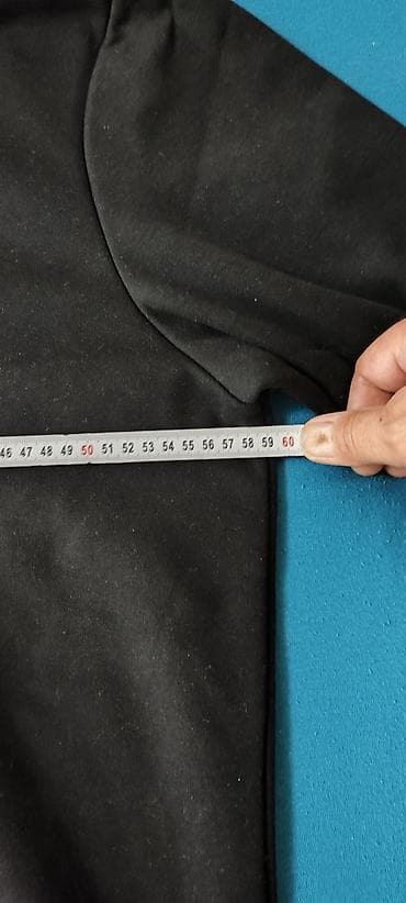 Черная толстовка на молнии с капюшоном - Классический крой — 6