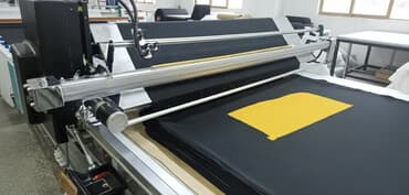 оборудование для изготовления 3d ковриков: Продается промышленный оборудования Автоматический настилочный машинка — 1