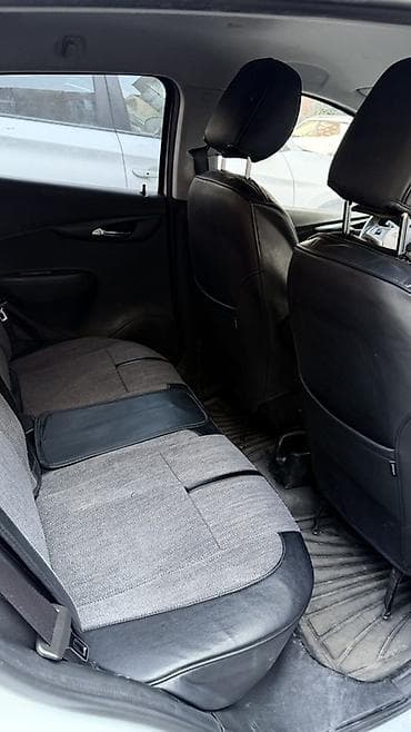 c4 a6: Chevrolet Spark: 2019 г., Автомат, Хэтчбэк — 4