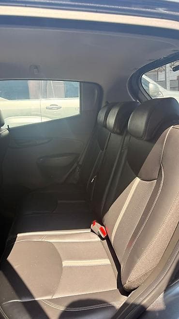 chevrolet comaro: Chevrolet Spark: 2020 г., 1 л, Автомат, Бензин, Хэтчбэк — 7