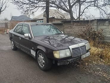 Унаа сатуу: Mercedes-Benz W124: 1992 г., 2.3 л, Кол менен иштөөчү, Бензин, Седан — 3