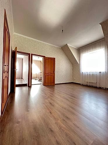 Дом, 200 м², 6 комнат, Собственник