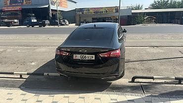 rd 1: Chevrolet Malibu: 2019 г., Седан — 4