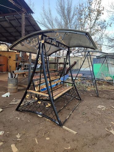 качели для сада: Тапчан 3 x 3 x 3 м, Металл — 20