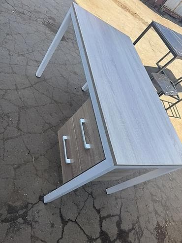 стол стул для маникюра: Маникюрные столы 
Столы маникюрные в наличии — 10