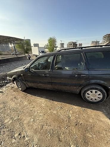 Volkswagen Passat Variant: 1991 г., 1.8 л, Ручные, Бензин, Универсал