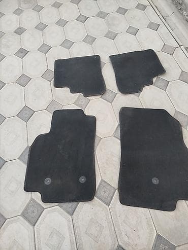 полики спарк: Родные Ворсовые Полики Для салона Chevrolet, цвет - Черный, Б/у, Самовывоз — 1