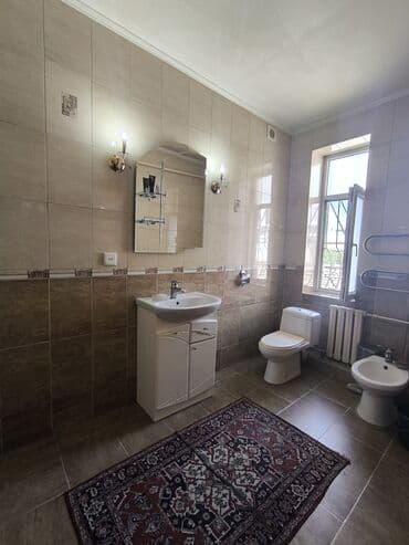 панорама дачи: Дом, 302 м², 7 комнат, Агентство недвижимости, Косметический ремонт — 12