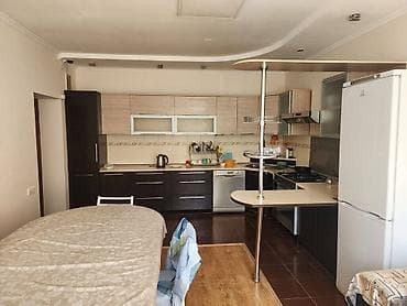 срочно гарит: Коттедж, 261 м², 6 комнат, Агентство недвижимости, Косметический ремонт — 3