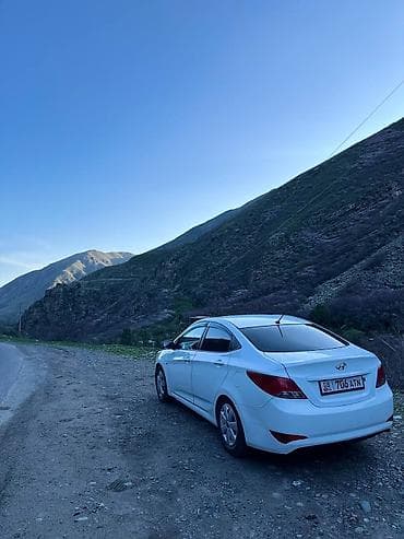 byd leopard 5: Hyundai Accent: 2014 г., 1.4 л, Механика, Бензин, Седан — 2