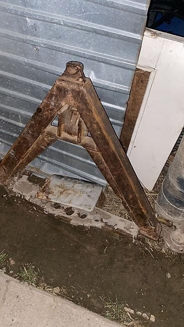 т150к купить: Продаю 3 х корпусной плуг цена 35 тыс 
Угольник 10 тыс — 3