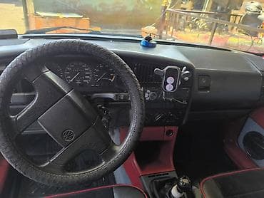 v klass: Volkswagen Passat Variant: 1991 г., 1.8 л, Механика, Бензин, Универсал — 2