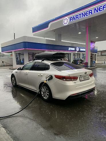 авто матор: Kia K5: 2017 г., 2 л, Автомат, Газ, Седан — 1