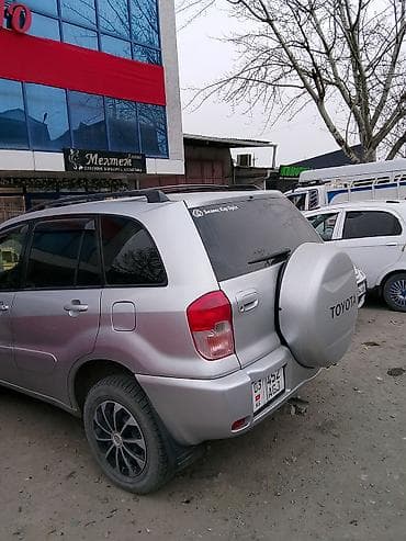 q 7: Toyota RAV4: 2002 г., Автомат, Кроссовер — 4