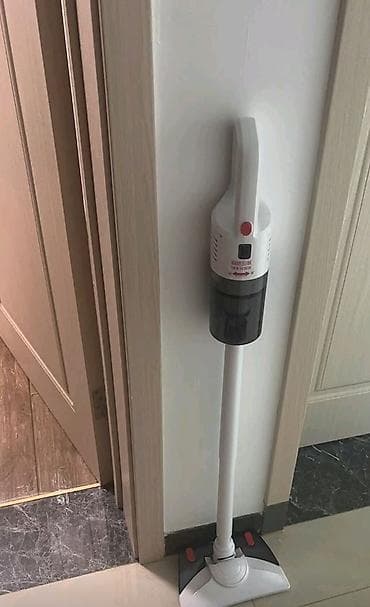 bissel плисос: Вертикальный пылесос 2-в-1 (ручной + напольный) мытья полов - Легкий — 1