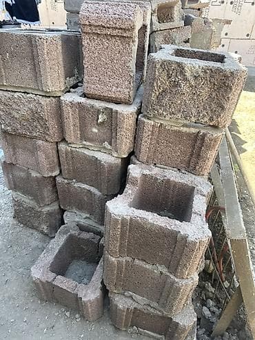 Пустотелые бетонные блоки и элементы кладки б/у Описание: - Партия