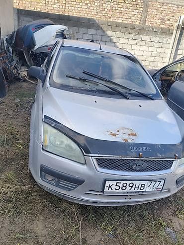 запчасти для форд фокус 1: Ford Focus II, серебристый цвет, кузов седан и универсал (на фото — 6