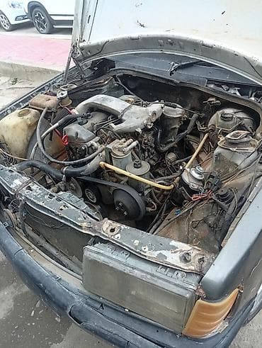 мереке авто: Mercedes-Benz 190: 1991 г., 2 л, Кол менен иштөөчү, Дизель, Седан — 2
