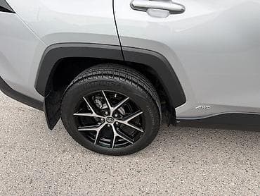 Транспорт: Toyota RAV4: 2019 г., 2.5 л, Автомат, Гибрид, Кроссовер — 9