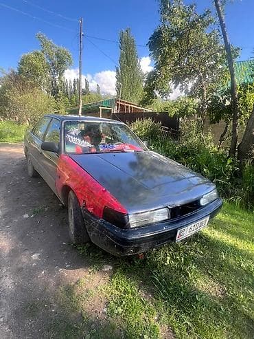 sanata 2018: Mazda 626: 1988 г., 2 л, Бензин, Седан — 3
