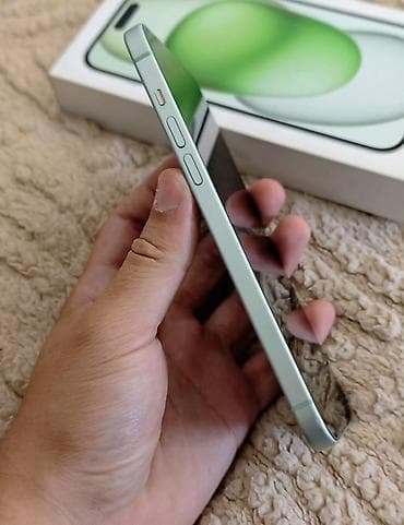 iphon 7 plus: IPhone 15, Б/у, 256 ГБ, Зеленый, Чехол, Коробка, 79 % — 6