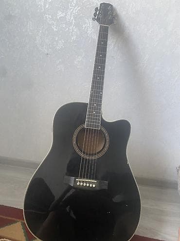 акустическая гитара ямаха: Электроакустическая гитара с вырезом (cutaway), цвет — черный глянец — 1