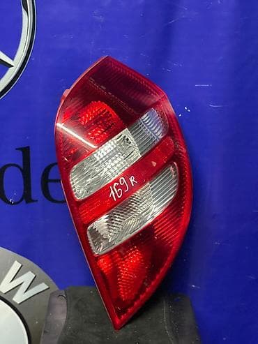 w169: Задний правый стоп-сигнал Mercedes-Benz 2005 г., Б/у, Оригинал, Япония — 1