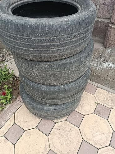 Шиналар жана дисктер: Комплект летних шин 225/55 R17 Б/У цена 2000 за комплект - Размер — 1