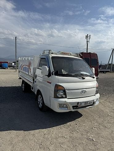 Унаа: Жеңил жүк ташуучу унаа, Hyundai, Стандарт, Колдонулган — 1