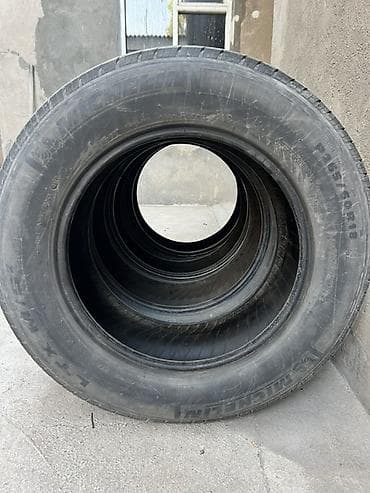 michlen: Шины 265 / 60 / R 18, Всесезонная, Б/у, Комплект, Внедорожные (АТ/МТ), Michelin — 1