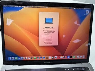 plus: Ноутбук Apple MacBook Pro 2017 года с 13-дюймовым дисплеем и двумя — 4