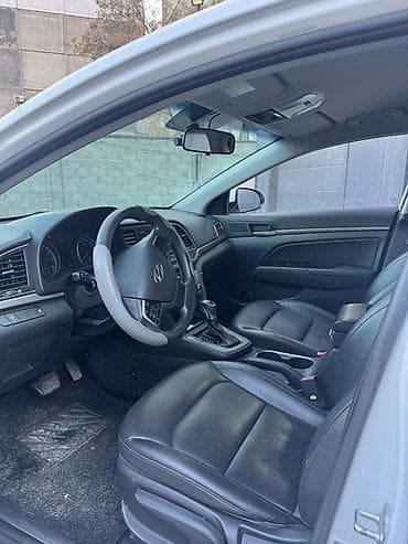 kia 2017: Hyundai Avante: 2018 г., 1.6 л, Автомат, Бензин, Седан — 4