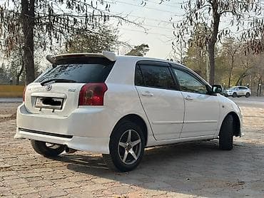 lend cruizer: Toyota Corolla: 2005 г., 1.5 л, Автомат, Бензин, Хэтчбэк — 5