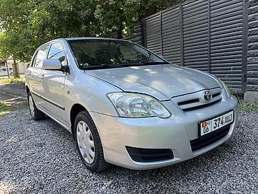 Toyota Corolla: 2004 г., 1.6 л, Автомат, Бензин, Хэтчбэк