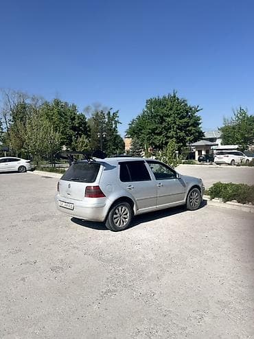Volkswagen Golf: 1999 г., 1.6 л, Механика, Бензин, Хэтчбэк — 6