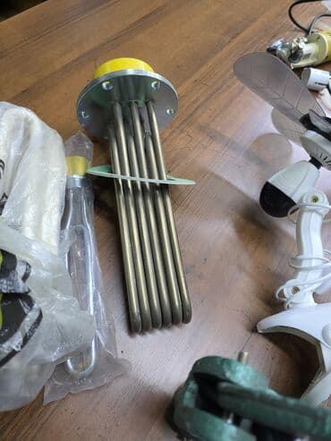 оборудование для шелкографии цена: Продам два парогенератора:желтый12кв.-12000сом.Синий-6кв-10000.Два — 8