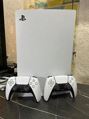 Sony PS5 DIGITAL (Без дисковода) В комплекте 2 джойстика, без игр