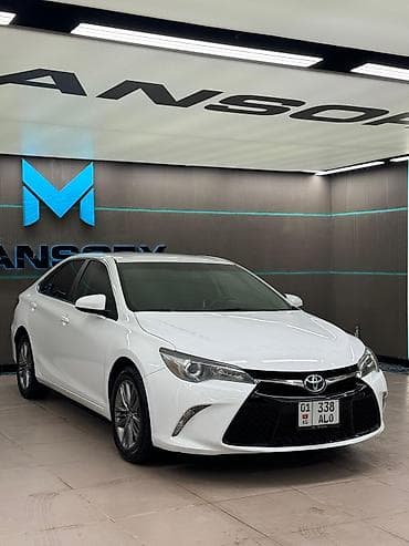 prius v: Toyota Camry: 2016 г., 2.5 л, Типтроник, Бензин, Седан — 1