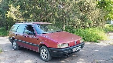 линолеум на авто: Volkswagen Passat Variant: 1991 г., 1.8 л, Механика, Газ, Универсал — 8